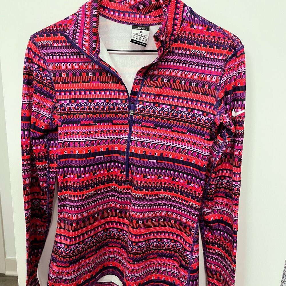 Nike Therma Dri-FIt 1/2 zip - Womens small